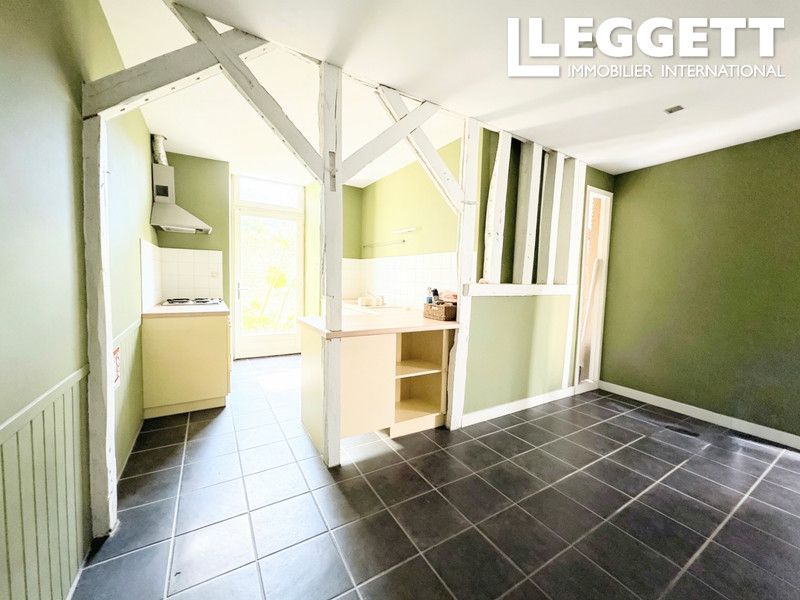 Property photo 2 of 10