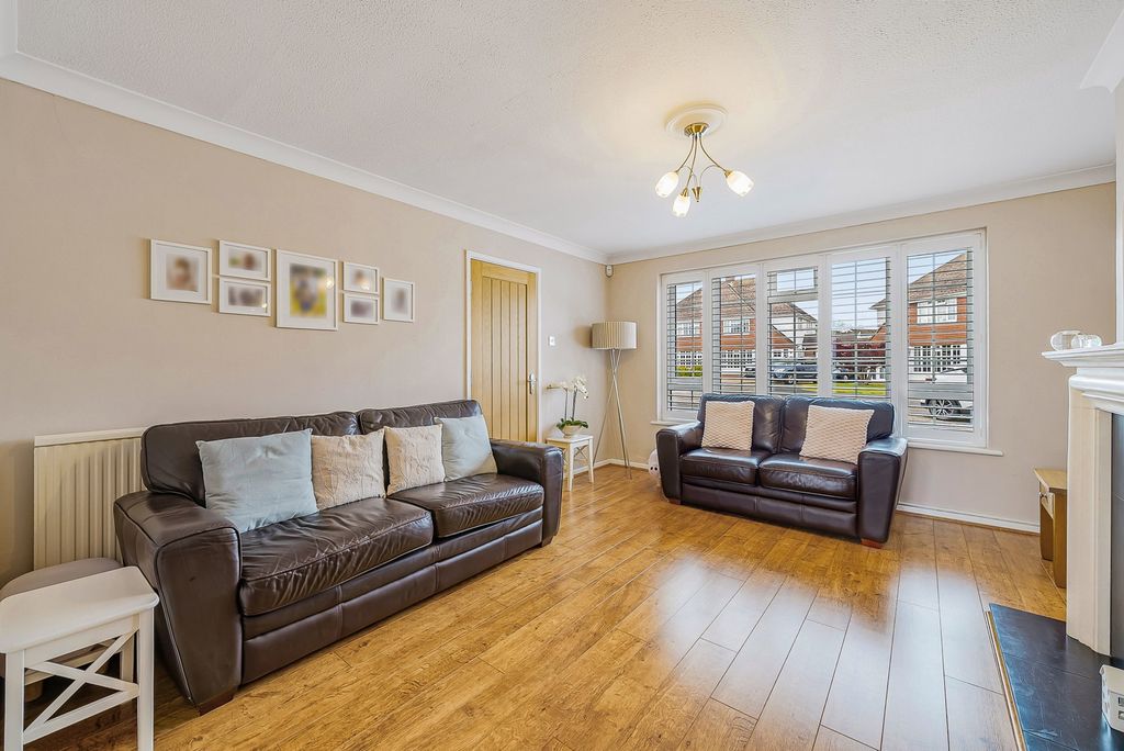 Property photo 3 of 55