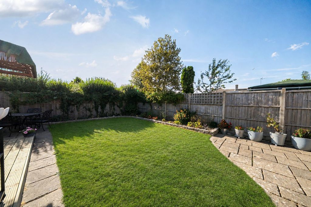 Property photo 3 of 15