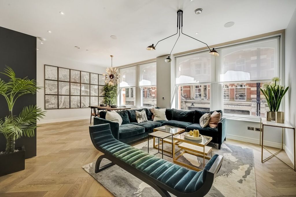 Property photo 1 of 15 Jll