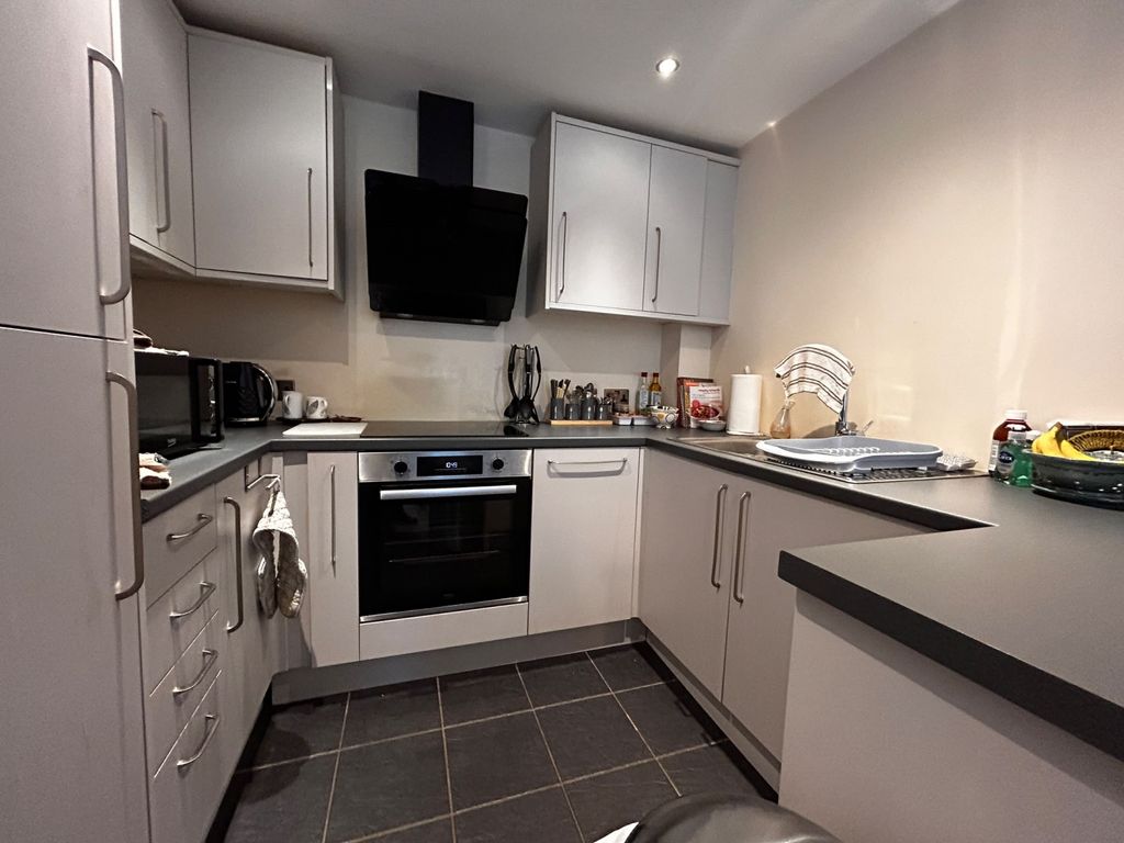 Property photo 3 of 10 d55d0671-Fa34-4B96-Aa83-cc8Fa104F54A