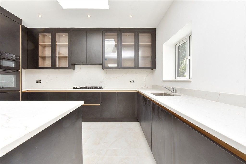 Property photo 1 of 23 Kitchen/Diner