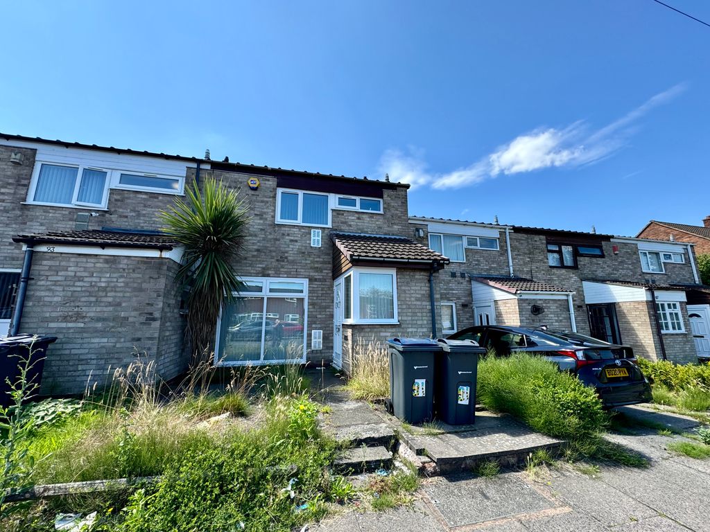 Property photo 1 of 12 Front Aspect