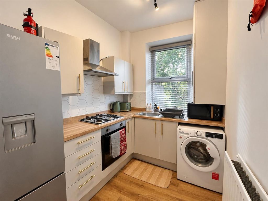 Property photo 3 of 16 4.Jpg