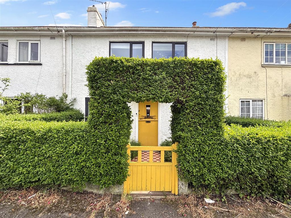 Property photo 3 of 15