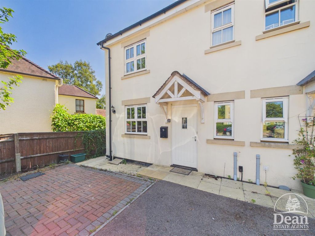 Property photo 1 of 17