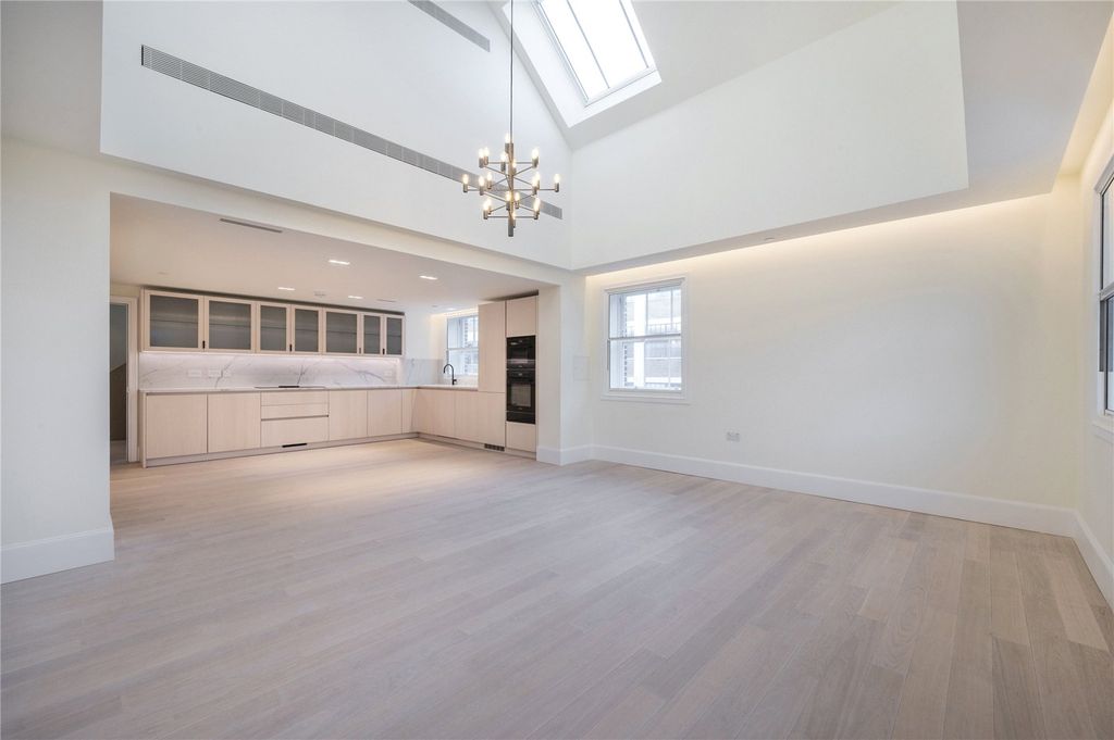 Property photo 2 of 10 Picture No. 08