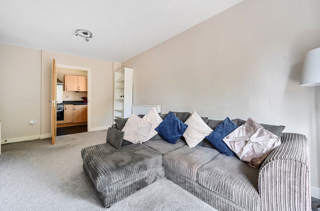 Property photo 3 of 12 1482339-17-6A3A67...
