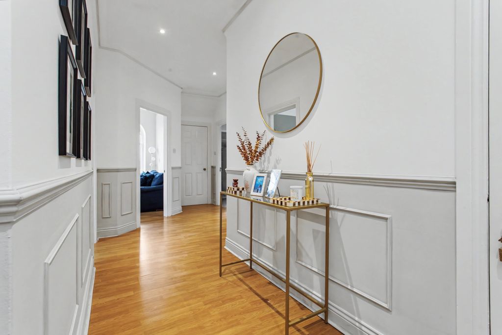 Property photo 2 of 12 Property Image 2