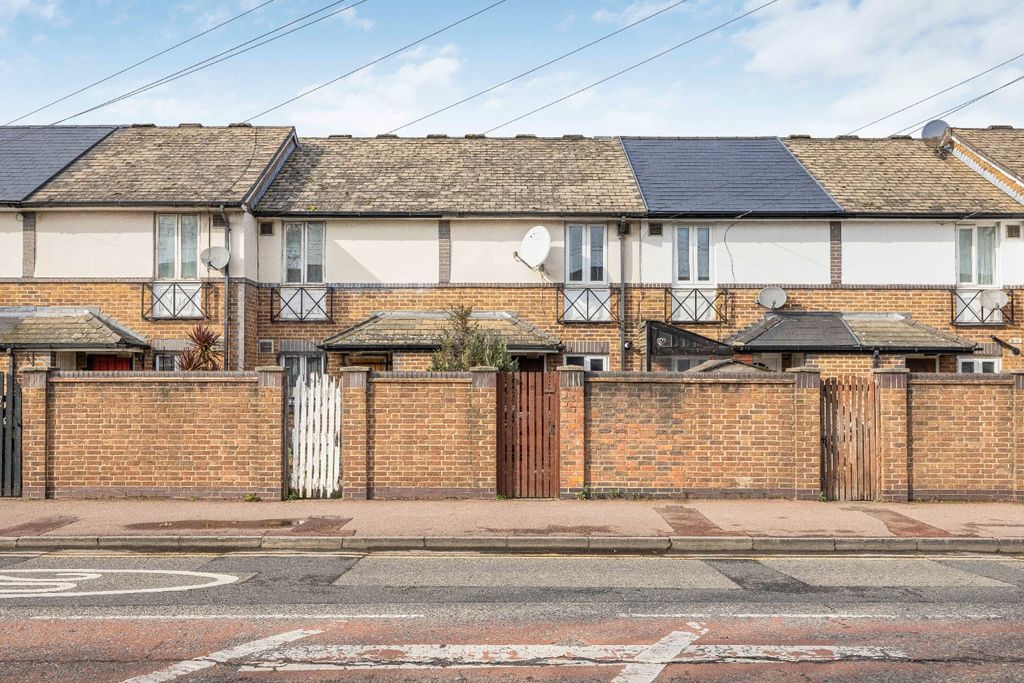 Property photo 1 of 9 3919950