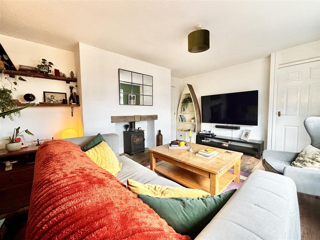 Property photo 3 of 20