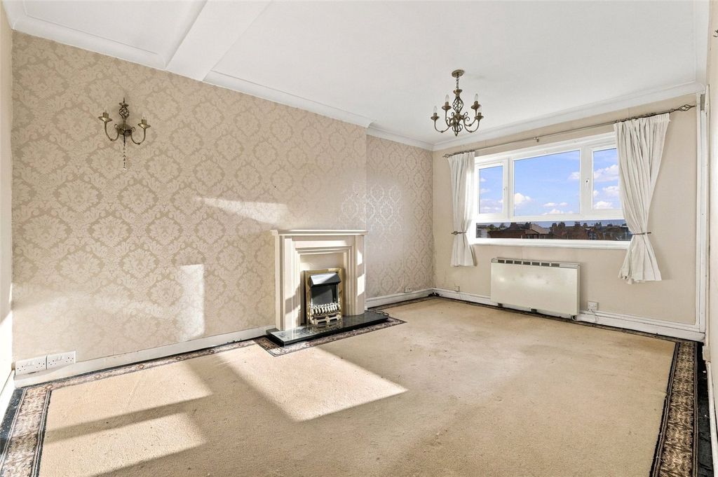 Property photo 2 of 21 Picture No. 03