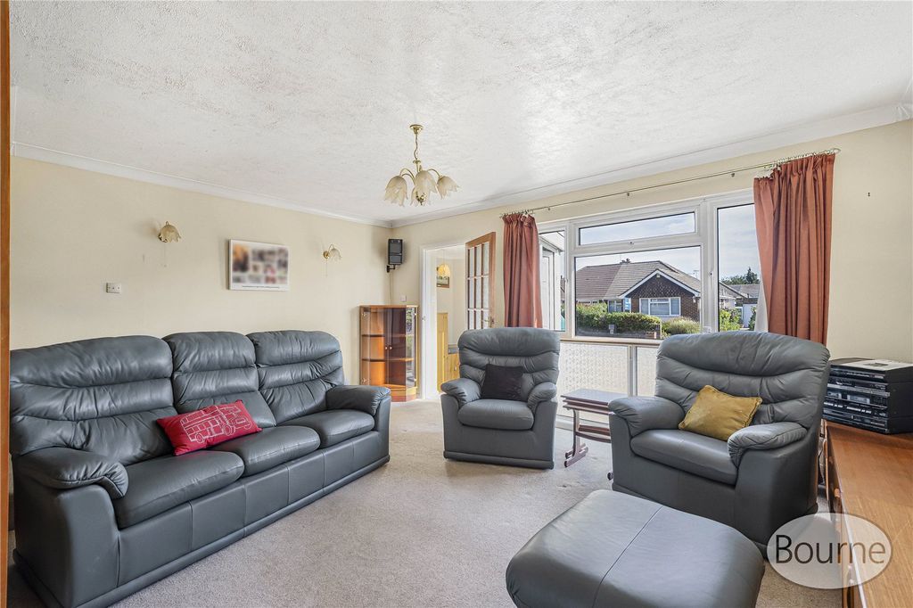 Property photo 3 of 15 Picture No. 01