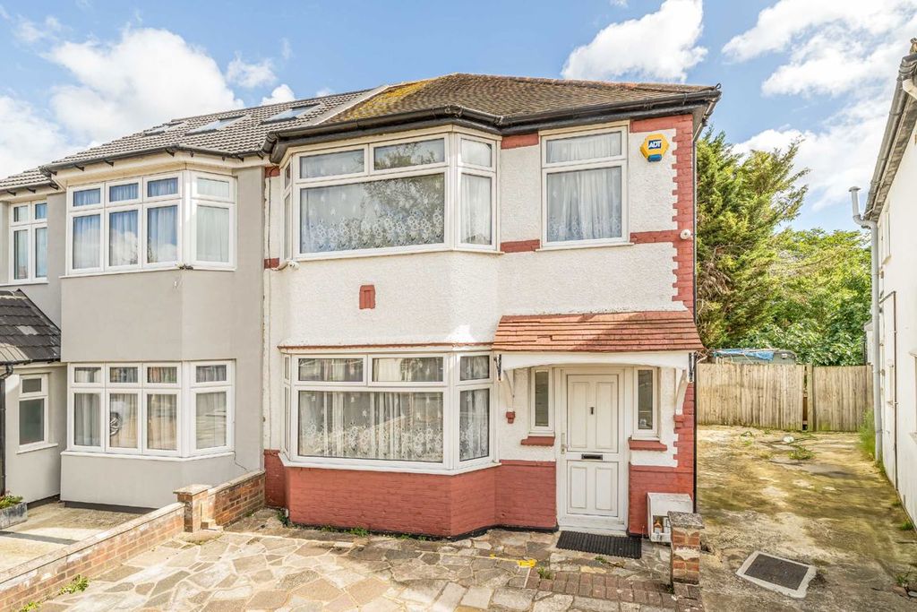 Property photo 1 of 7