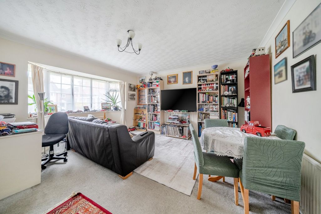 Property photo 2 of 10 Picture No. 08