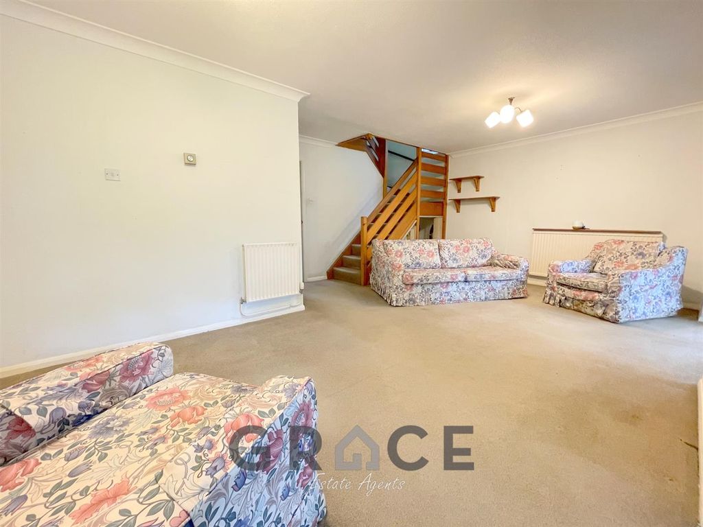 Property photo 3 of 17 Image00015.Jpg