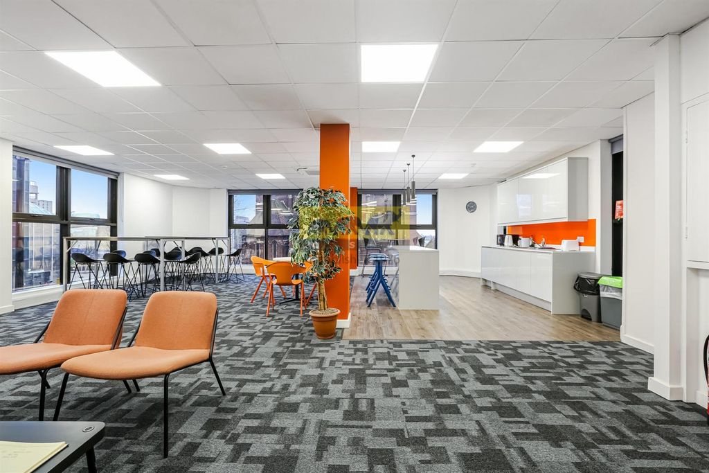 Property photo 3 of 16 Ach_6843.Jpg