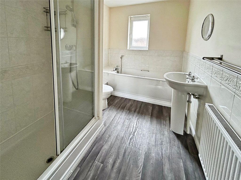 Property photo 3 of 12 Picture No. 01