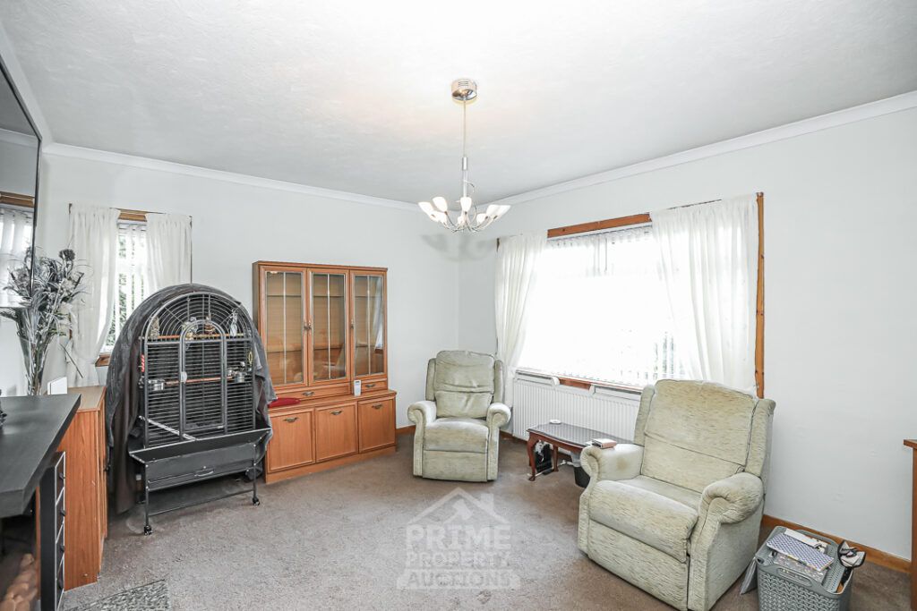 Property photo 2 of 35