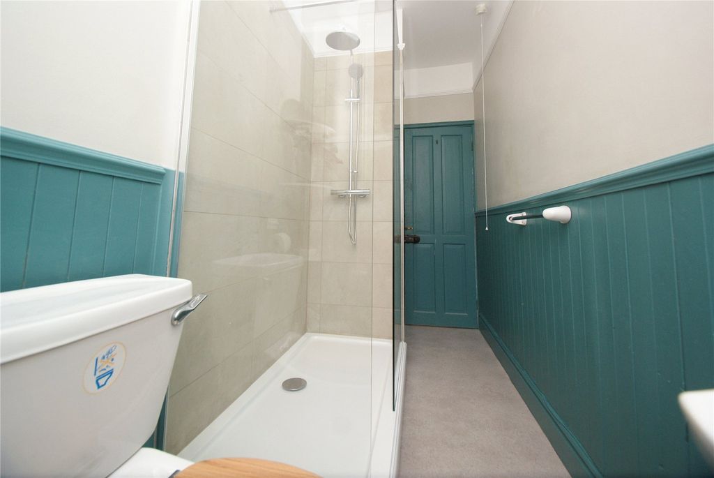 Property photo 3 of 5 Picture No. 10