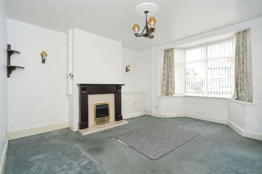 Property photo 2 of 15