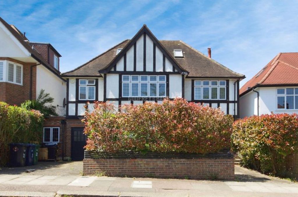 Property photo 1 of 16