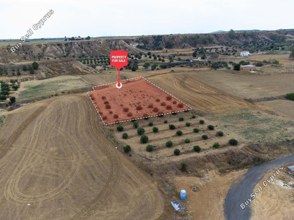 Property photo 1 of 9