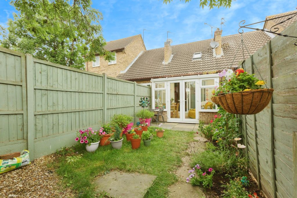 Property photo 2 of 17