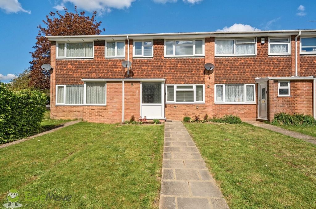 Property photo 1 of 19 Front