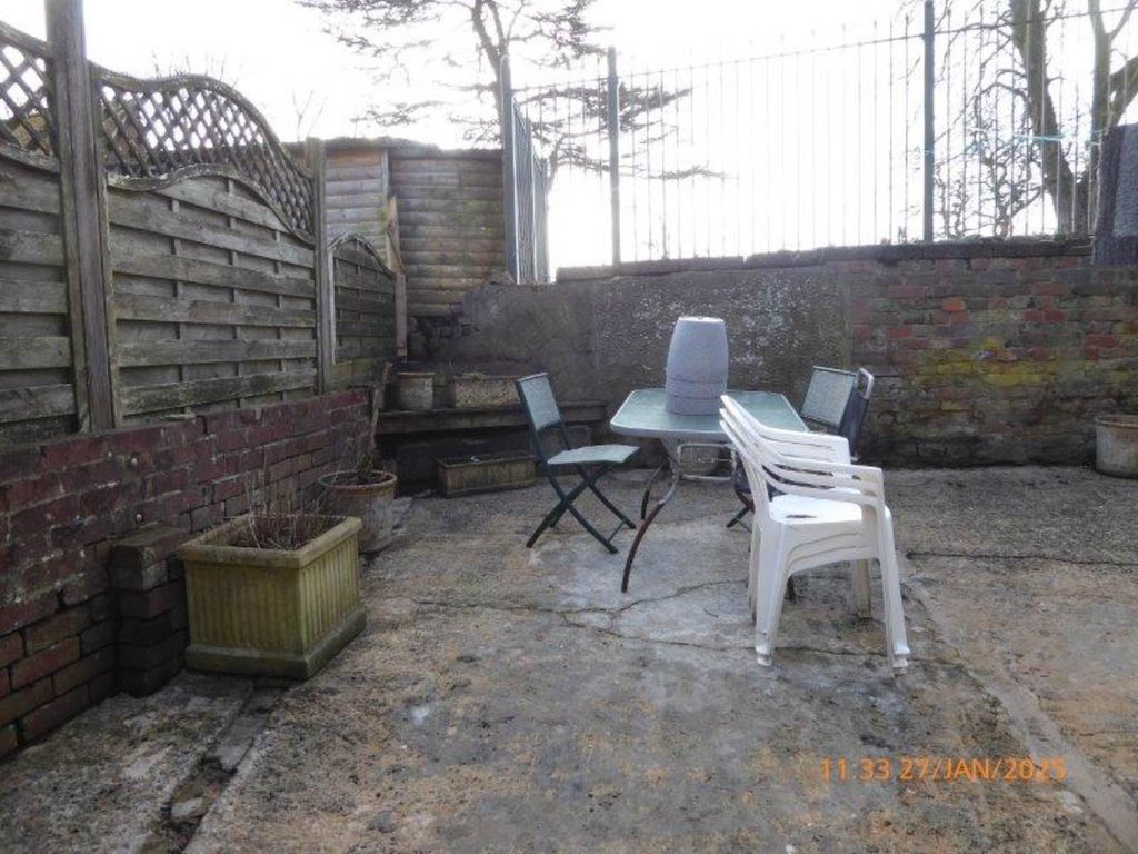 Additional image 4 of 1 bed flat to rentPark Terrace, Carmarthen SA31