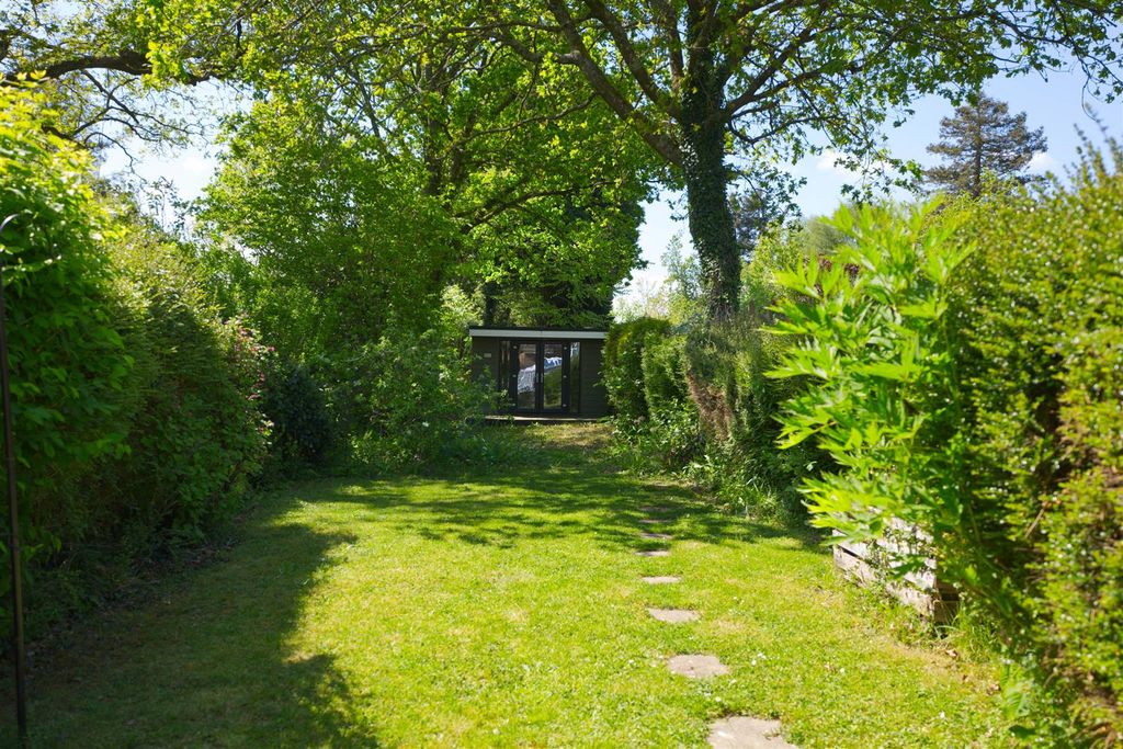 Property photo 3 of 25 11 (9).Jpg