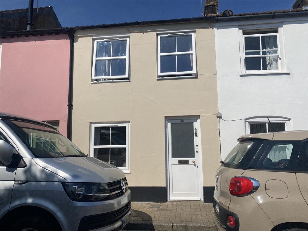 Property photo 1 of 15 Ship Street 32 .Jpeg