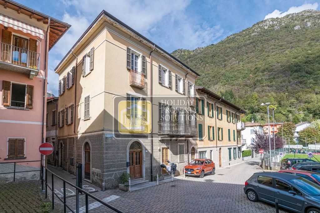 Property photo 2 of 26