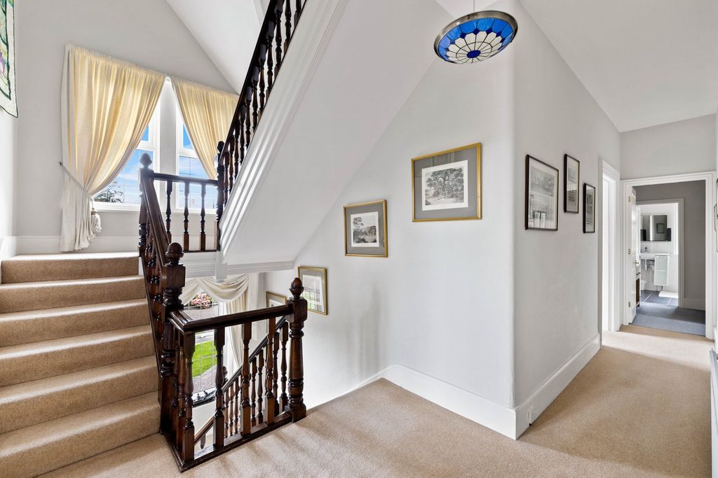 Additional image 10 of 6 bed detached house for saleBathurst Road, Folkestone CT20