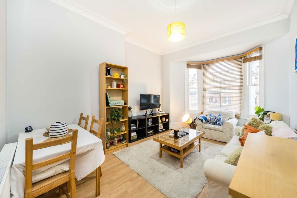 Property photo 2 of 5