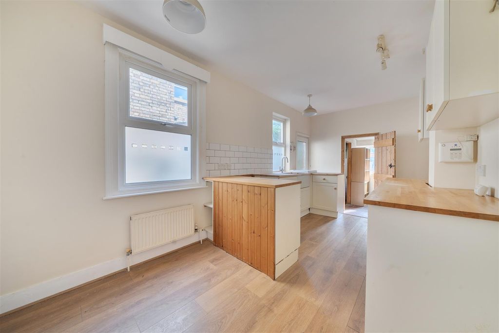 Property photo 3 of 14 1497001 (11).Jpg