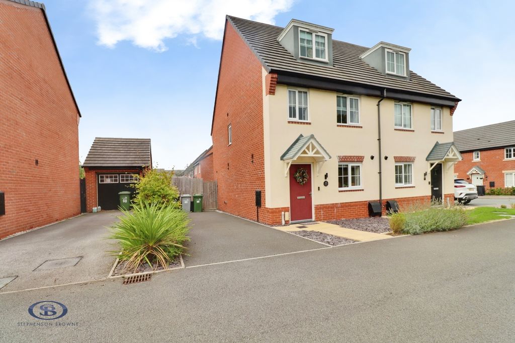Property photo 1 of 27 Pbox-Img.Jpg