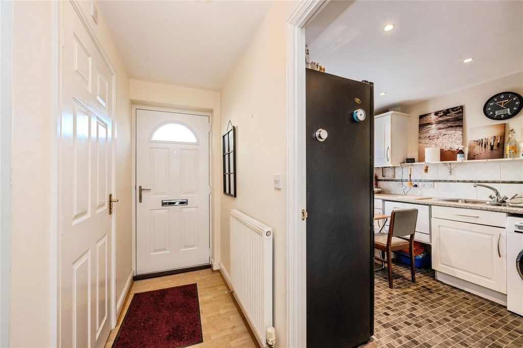 Property photo 3 of 23 Picture No. 08