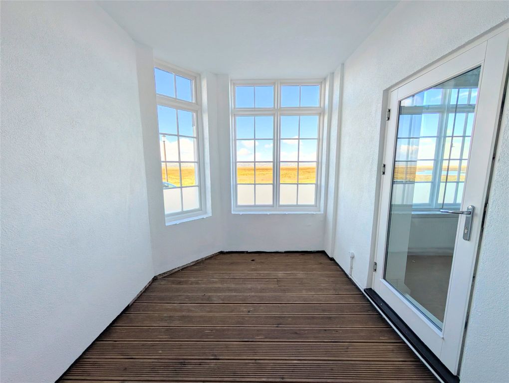 Property photo 3 of 25 Picture No. 04