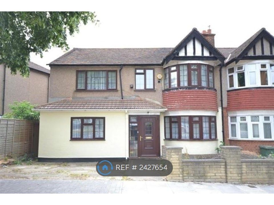 Property photo 1 of 4