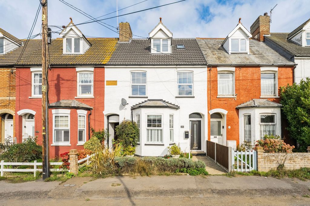 Property photo 1 of 25