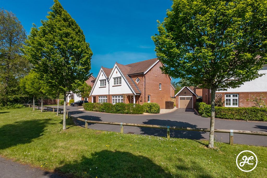 Property photo 1 of 28 Dji_20260423145053_0065_D.Jpg