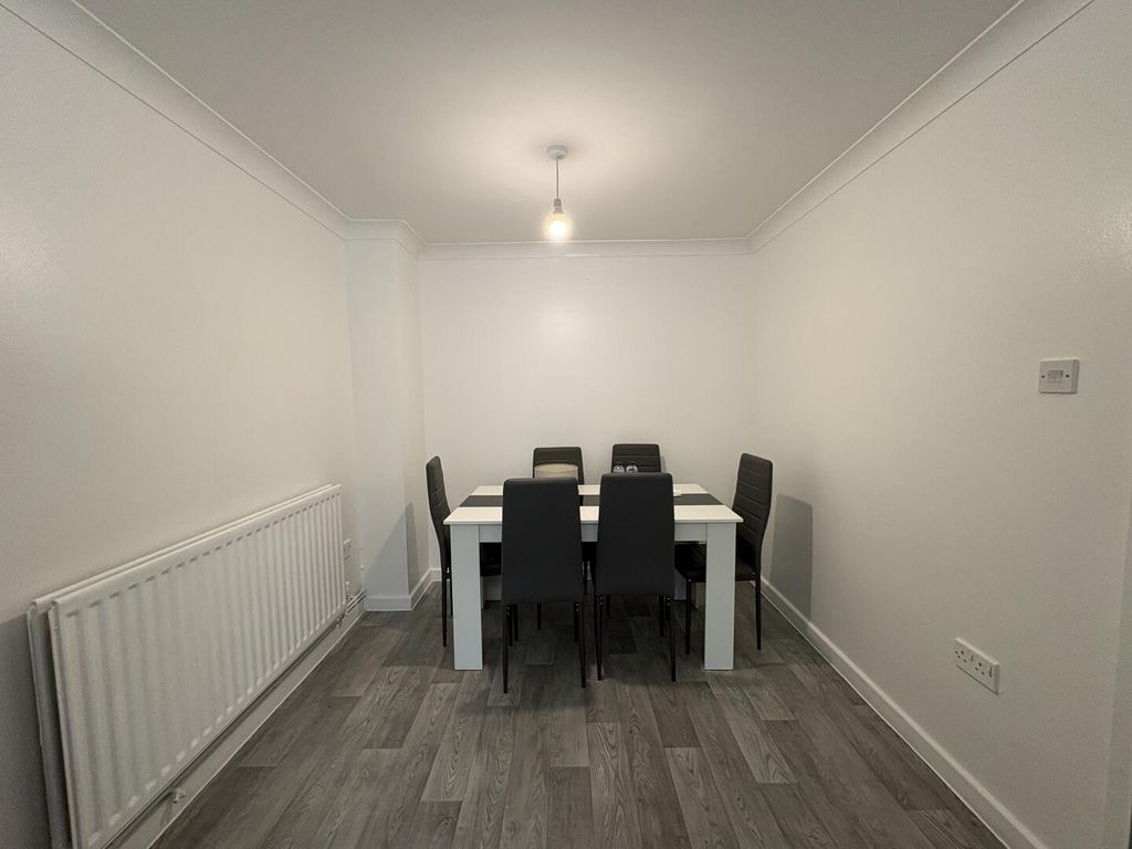 Property photo 3 of 12 Img_3192.Jpeg