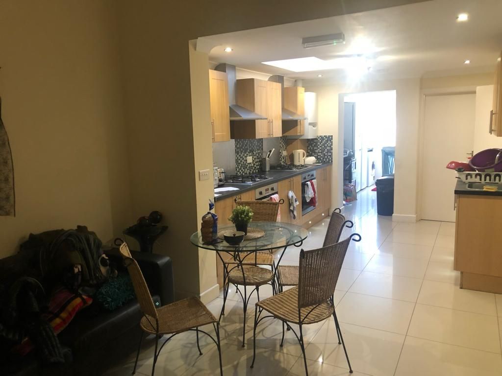 Property photo 3 of 5