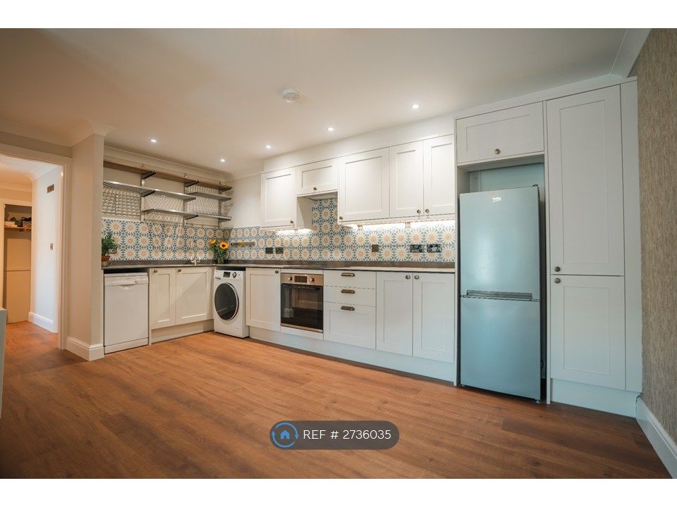 Property photo 1 of 13 Kitchen