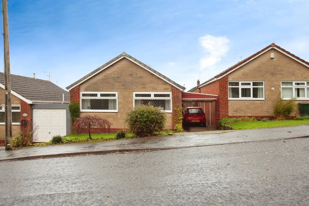 Property photo 1 of 18