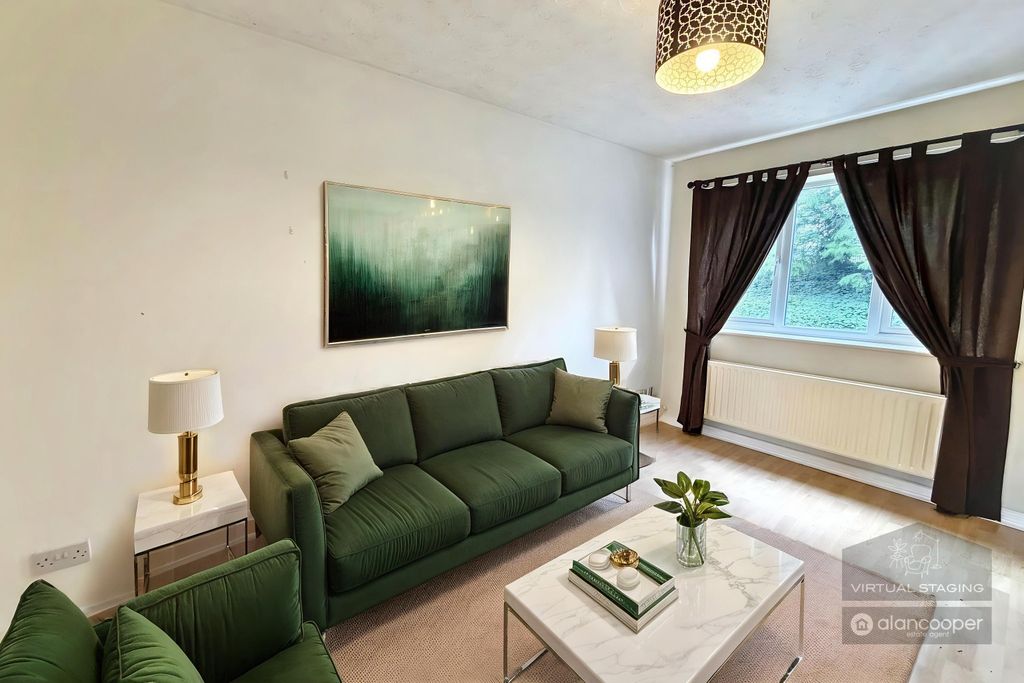 Property photo 2 of 12 5080204