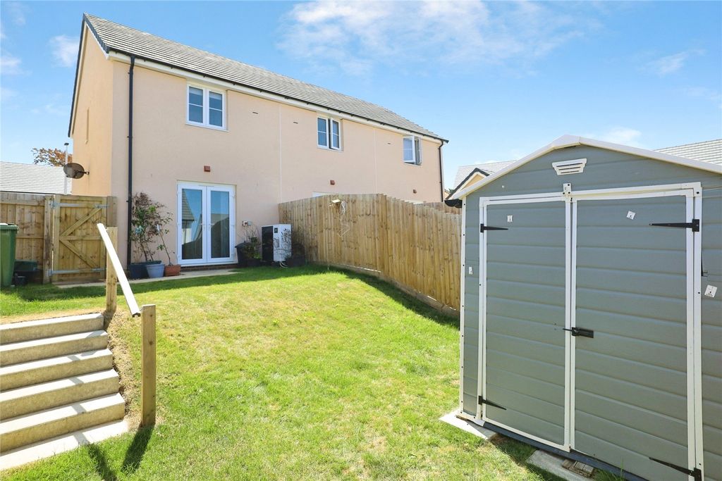 Property photo 2 of 13 Picture No. 29