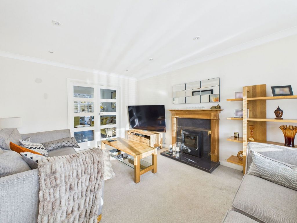 Property photo 3 of 22