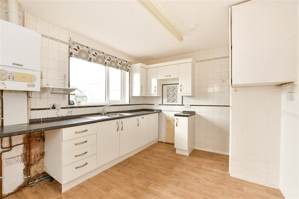 Property photo 1 of 13 Kitchen